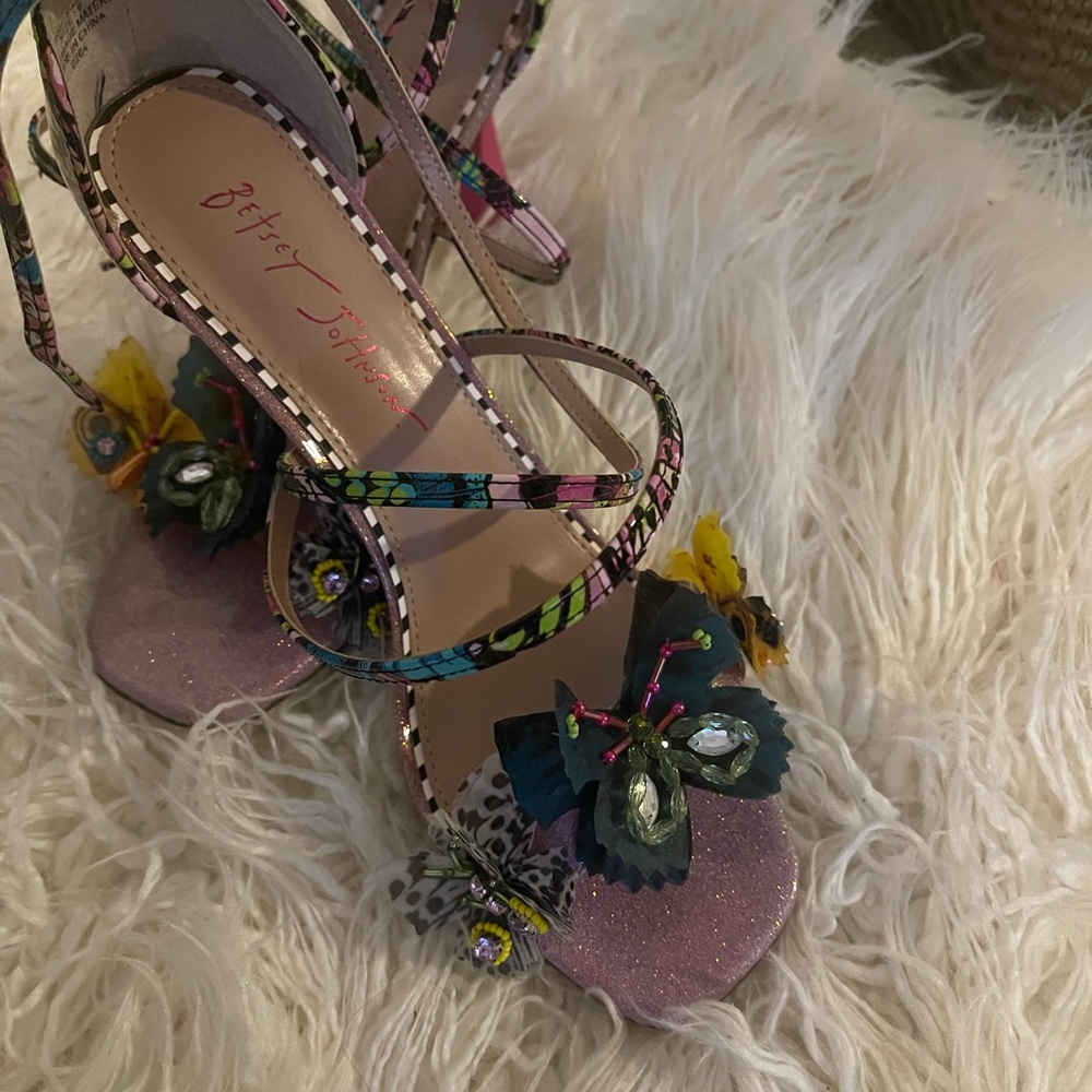 Betsey Johnson Pink Strappy Heels with Colorful Embellishments only worn Once*